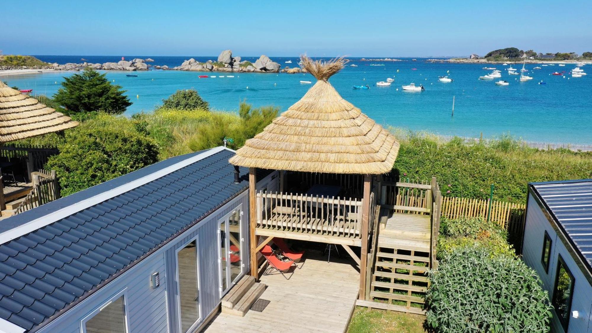 Camping De La Cote Des Legendes Brignogan-Plages Exterior photo