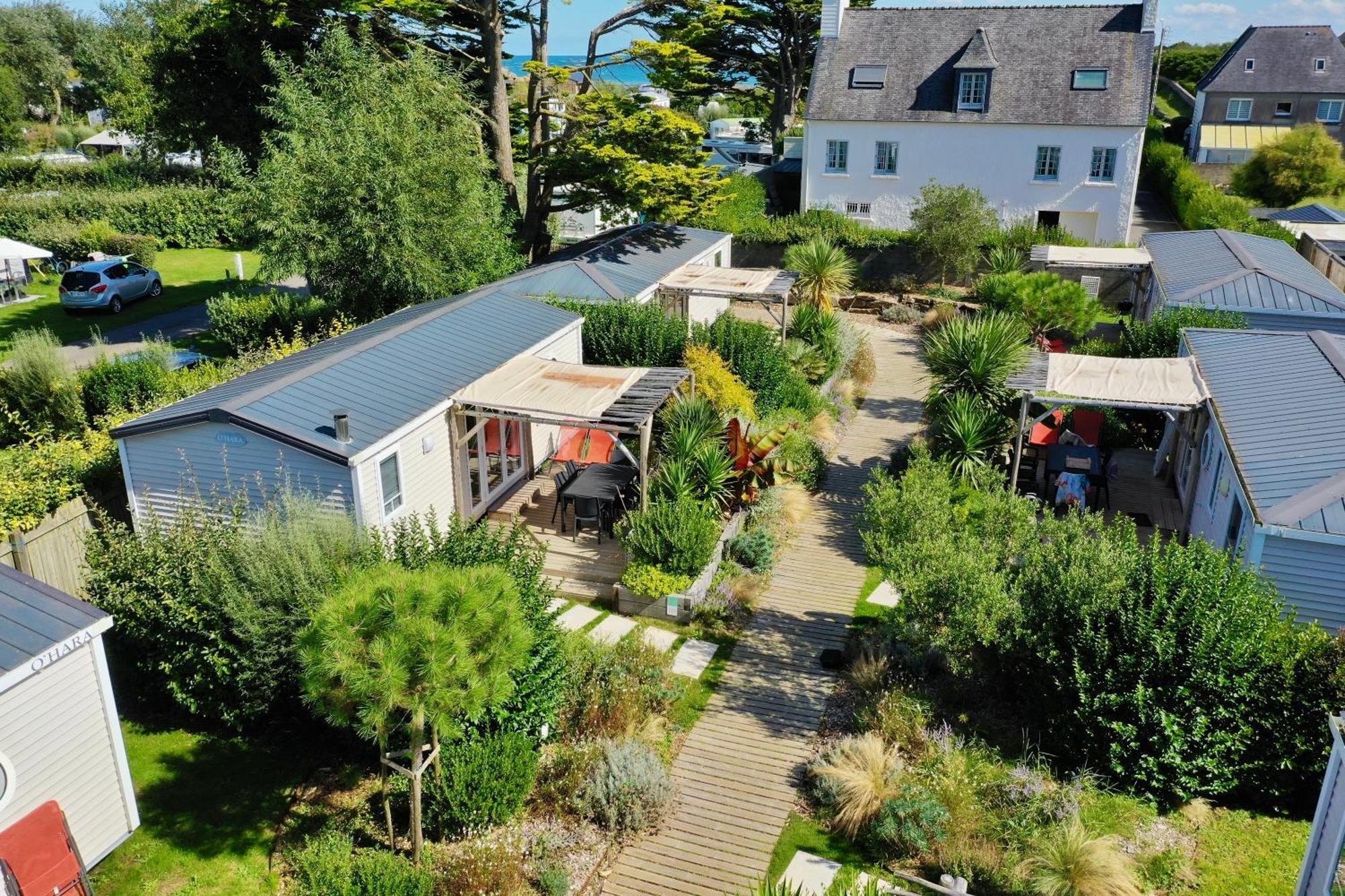 Camping De La Cote Des Legendes Brignogan-Plages Exterior photo